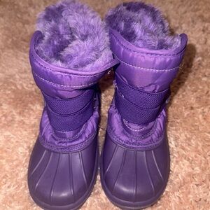 Girls Size 11/12 Purple Snow Boots Winter Shoes